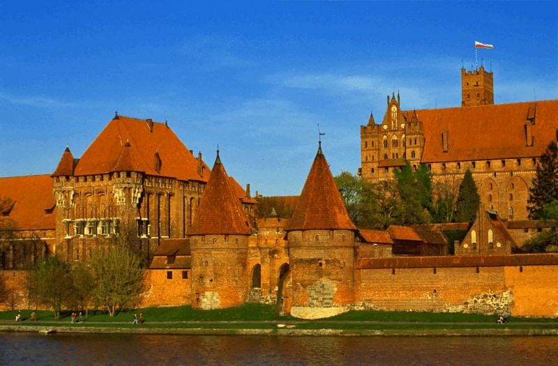 马尔堡 - 欧洲最大的中世纪城堡